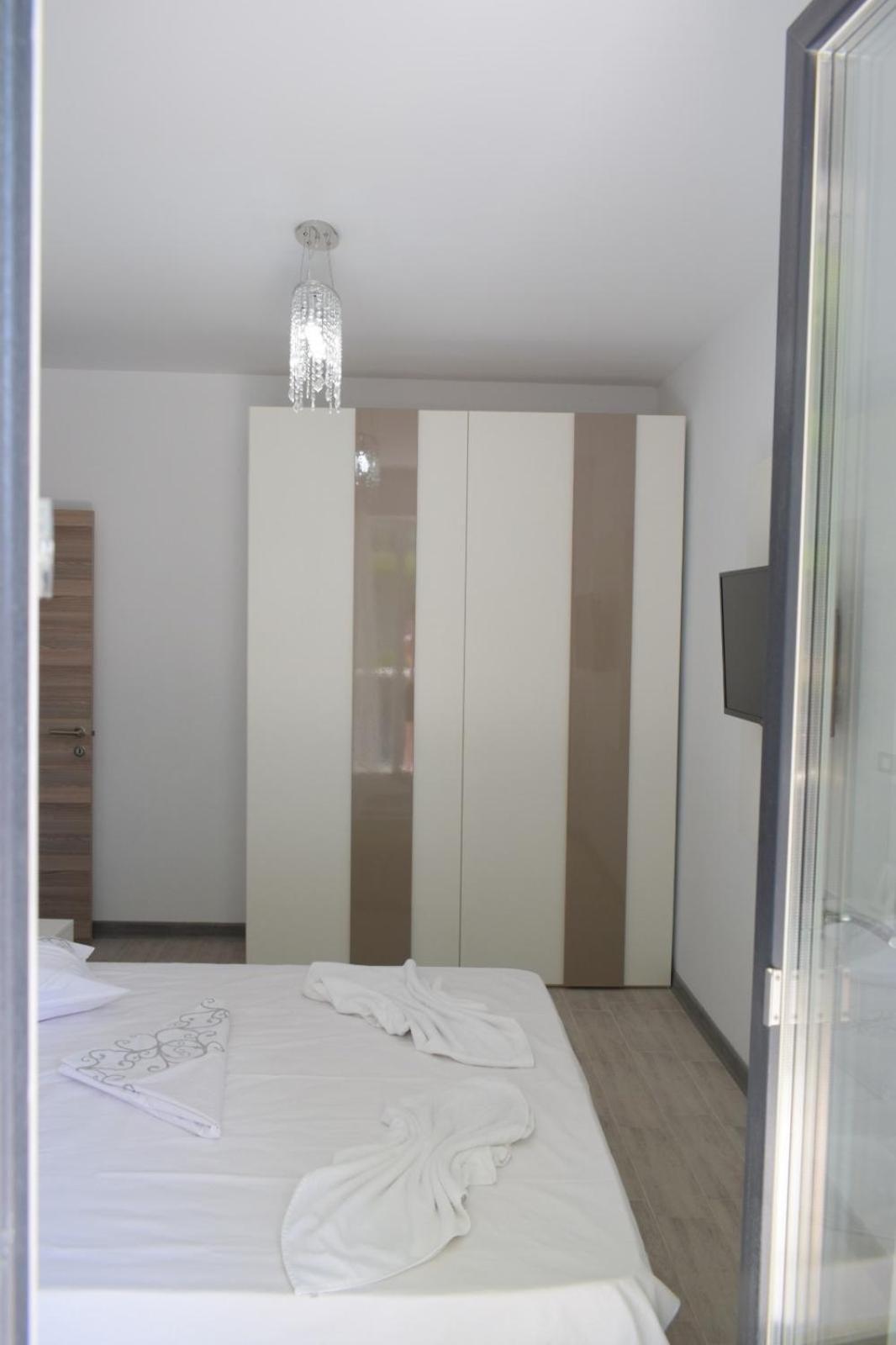 Alz Beach Apartments In Alezzi Beach Resort Năvodari Εξωτερικό φωτογραφία